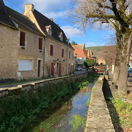 La Grange De Poncet * Saint-Pompont