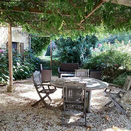 בית נופש La Grange De Poncet